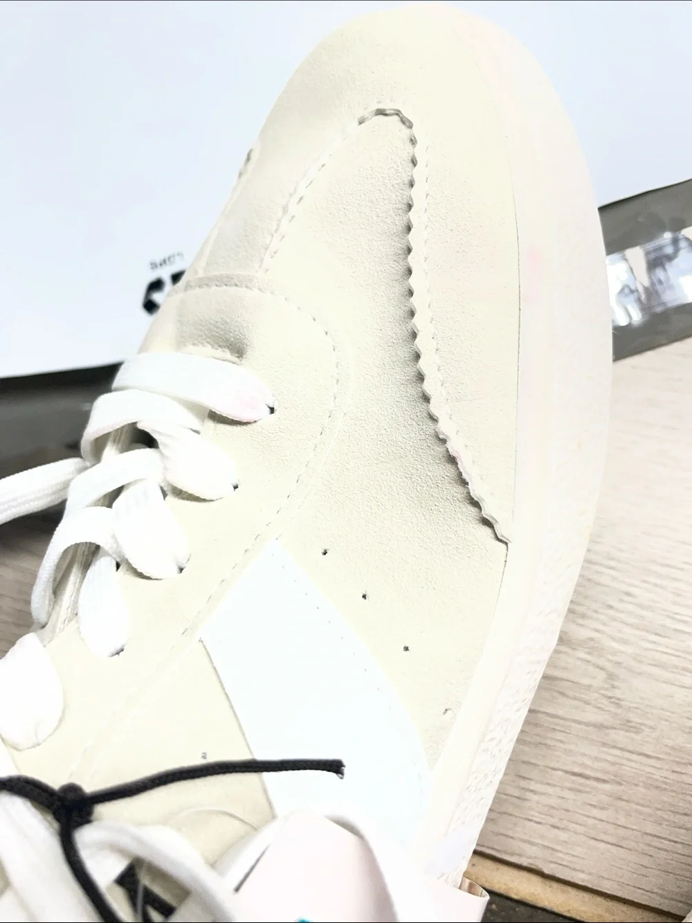 Sincerly Jules Cream Casual Low-Top Women's Sneakers #1100
